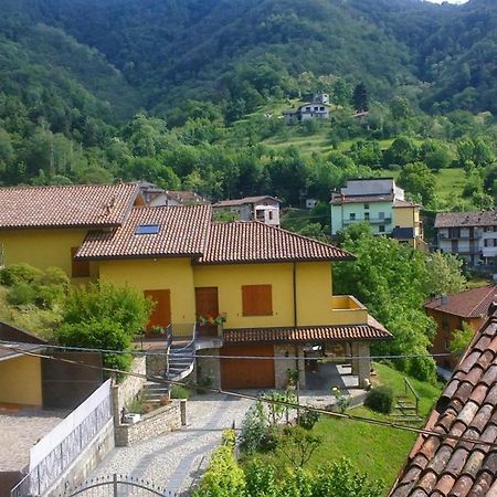 Cute Little Flat With View, 20 Mins To Bgy Airport Apartment Pradalunga Exterior photo