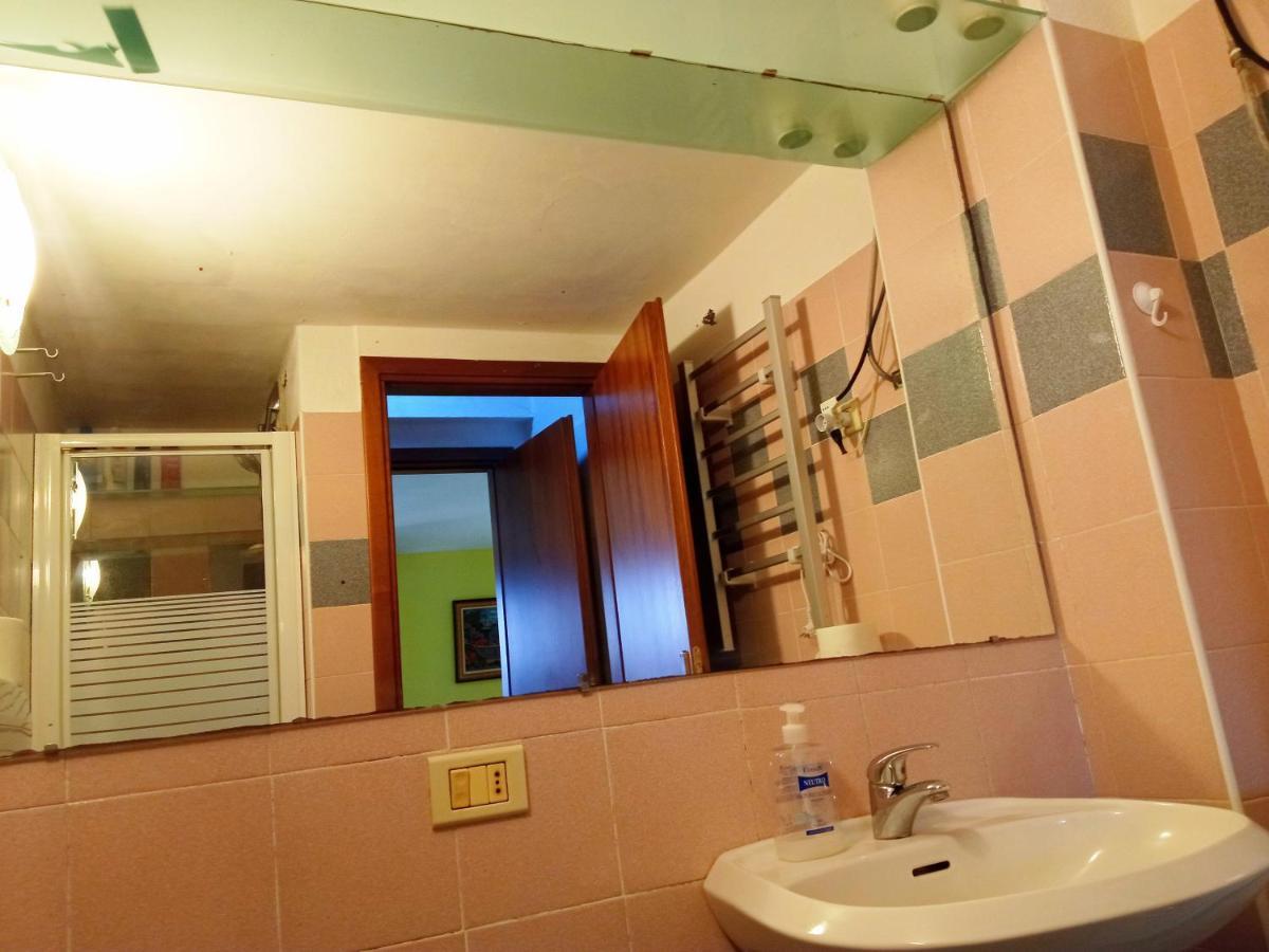 Cute Little Flat With View, 20 Mins To Bgy Airport Apartment Pradalunga Exterior photo
