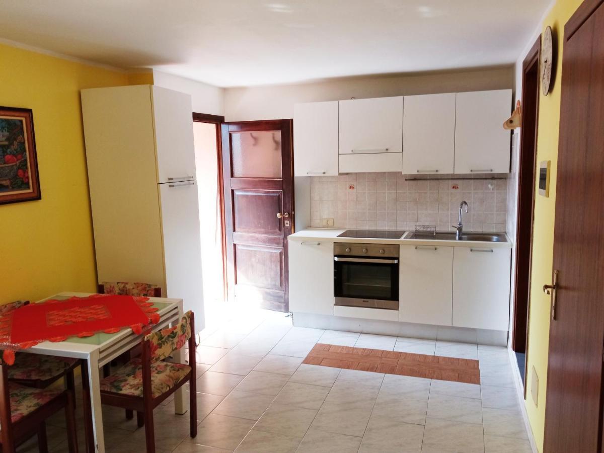Cute Little Flat With View, 20 Mins To Bgy Airport Apartment Pradalunga Exterior photo